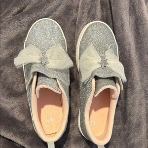 H&M Kids Sparkling Silver Bow Sneakers